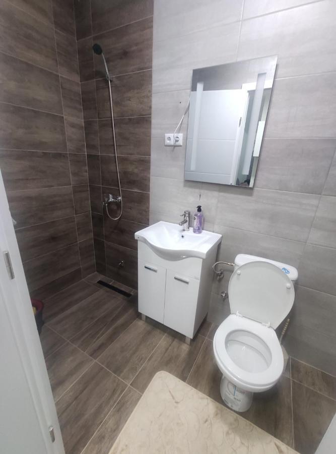 Neer Apartment Zivinice Екстериор снимка